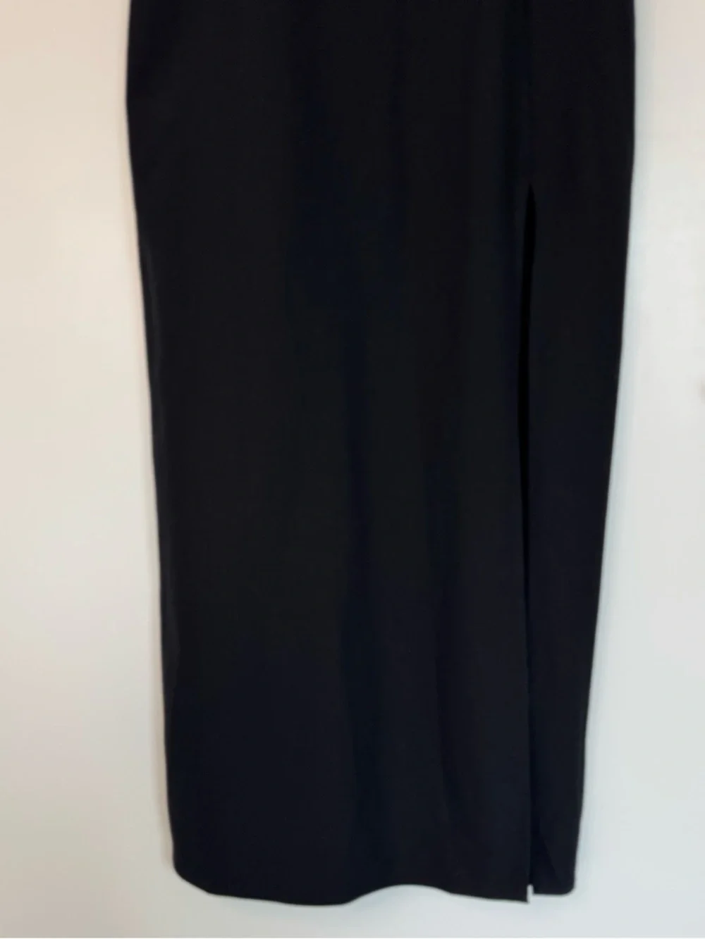 Small Black Midi Tube Dress with Slit Classic Minimalist Old Money Chic Zara - Picture 5 of 15